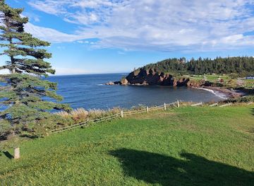 canada/gaspe-peninsula/attraction/rocher-tete-d-indien