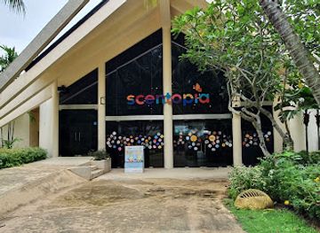 singapore/sentosa-island/attraction/scentopia-fun-activity-at-sentosa-orchid-scent-crafting-with-rainforest-essential-oils