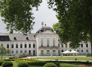 slovakia/bratislava/attraction/presidential-palace