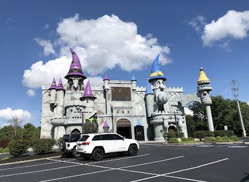 tennessee/great-smoky-mountains/attraction/castle-of-chaos