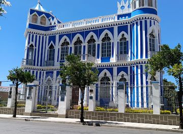 bolivia/tarija-valley/attraction/castillo-azul-moises-navajas