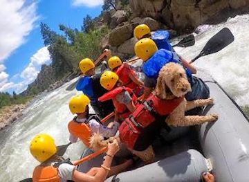 colorado/salida/attraction/monumental-expeditions-rafting