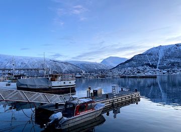 norway/troms/attraction/vulkana-arctic-spa-and-adventure-boat