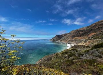 california/big-sur/attraction/big-creek-cove-vista-point