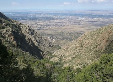 new-mexico/sandia-peak-tramway/attraction/north-domingo-baca-park