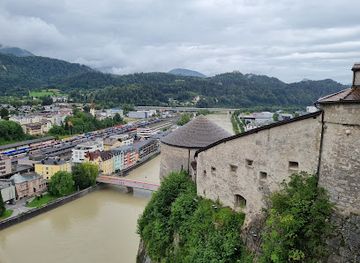 austria/kaiser-mountains/attraction/nepomuk-denkmal