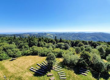 slovakia/trencin-region/attraction/lookout-tower-velky-lopenik