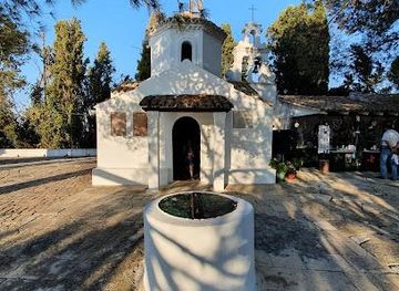 albania/saranda/attraction/pontikonisi