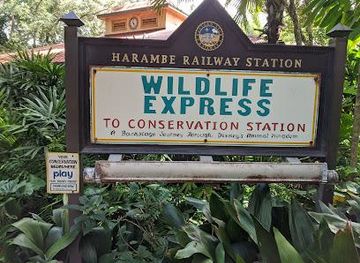 florida/orlando/attraction/wildlife-express-train-harambe-africa