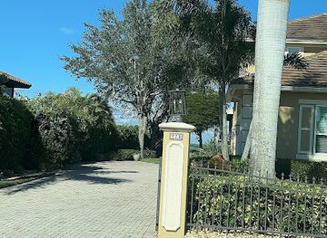 florida/marco-island/attraction/marco-island-historical-landmark-cemetery