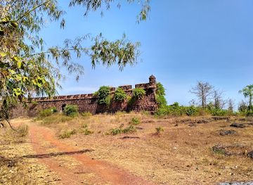 india/goa/attraction/corjuem-fort