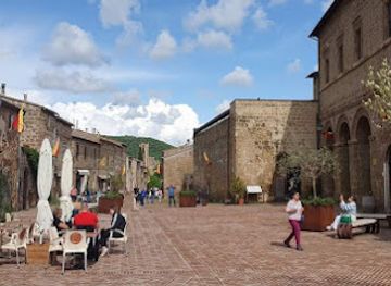 italy/maremma/attraction/parco-archeologico-citta-del-tufo