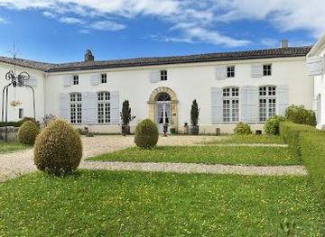 france/bordeaux/attraction/chateau-de-lisennes