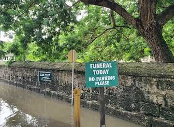 barbados/saint-michael/attraction/barbados-military-cemetery