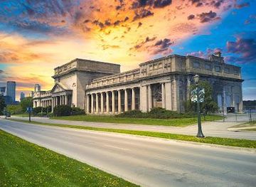 canada/niagara-falls/attraction/former-toronto-power-generating-station