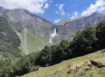 italy/alta-valtellina/attraction/cascate-del-serio