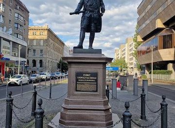 germany/potsdam/attraction/zietenplatz