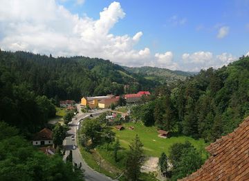 romania/rasnov-area/attraction/the-castle-of-horror