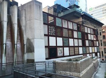 canada/toronto/attraction/cloud-gardens