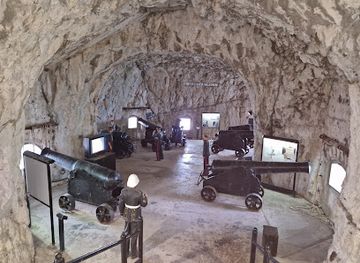 gibraltar/camp-bay/attraction/st-georges-hall