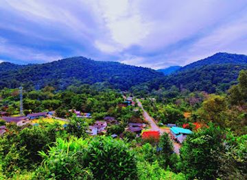 thailand/phi-pan-nam-range/attraction/baan-mae-jaem