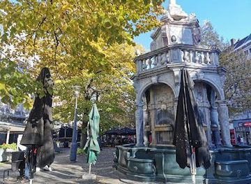 belgium/durbuy/attraction/pl-du-marche