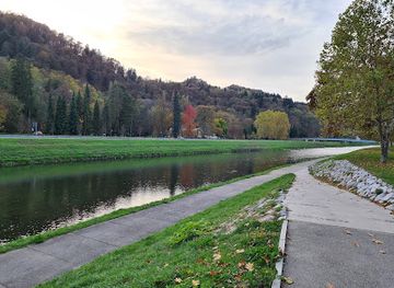 slovenia/savinja/attraction/city-park