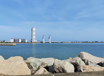 malaysia/kuala-terengganu/attraction/kuala-terengganu-breakwater