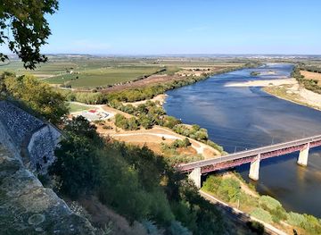 portugal/ribatejo/attraction/jardim-das-portas-do-sol