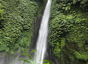 Air Terjun Munduk