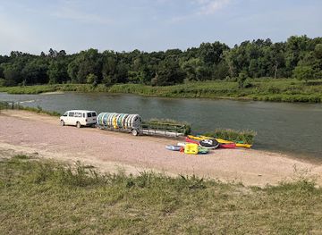 nebraska/niobrara-river-valley/attraction/brewers-canoers-tubers