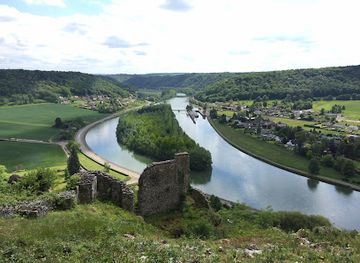 belgium/zenne-valley/attraction/poilvache-castle