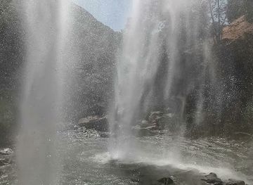 lebanon/koura/attraction/bsateen-el-ossi