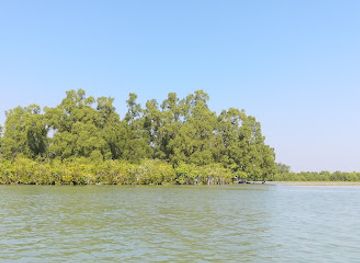 bangladesh/haor-basin/attraction/hiron-point