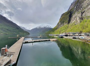 norway/geirangerfjord/attraction/promenada-geiranger-port