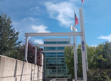 Putnam Museum and Science Center