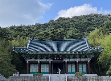 south-korea/south-chungcheong-province/attraction/hyeonchungsa