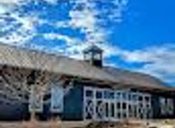 nebraska/columbus/attraction/the-wells-barn