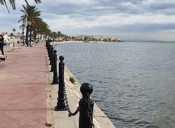 tunisia/tunis/bab-el-bhar/attraction/corniche-du-lac-i
