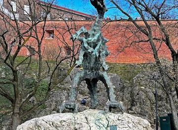 poland/krakow/attraction/smok-wawelski
