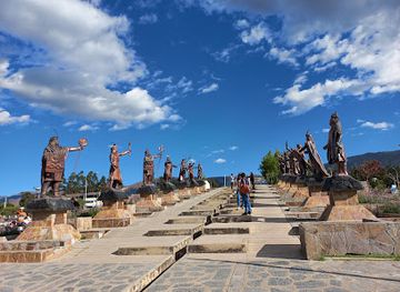 peru/cajamarca/attraction/alameda-de-los-incas