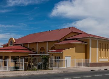 namibia/windhoek/attraction/turnhalle