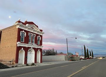 arizona/huachuca-mountains/attraction/old-tombstone-city-hall