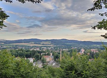poland/stolowe-mountains/attraction/park-zdrojowy