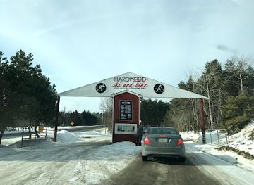 canada/okanagan/attraction/hardwood-ski-and-bike