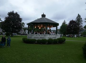 vermont/green-mountains-national-forest/attraction/main-street-park