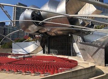 illinois/berwyn/attraction/jay-pritzker-pavilion