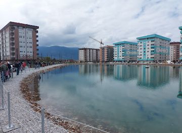 bosnia-and-herzegovina/bjelasnica-mountain/attraction/jezero