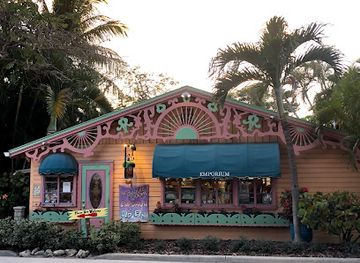 florida/captiva-island/attraction/bubble-room-emporium