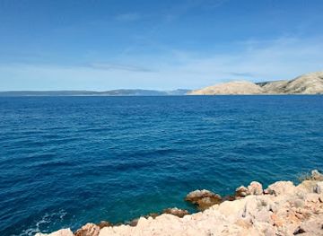 croatia/kvarner-gulf/attraction/beach-of-romantik